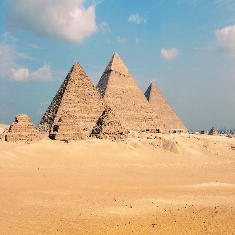 Unraveling the Mysteries of Pyramid Construction: Were supernatural abilities involved? - Image 1