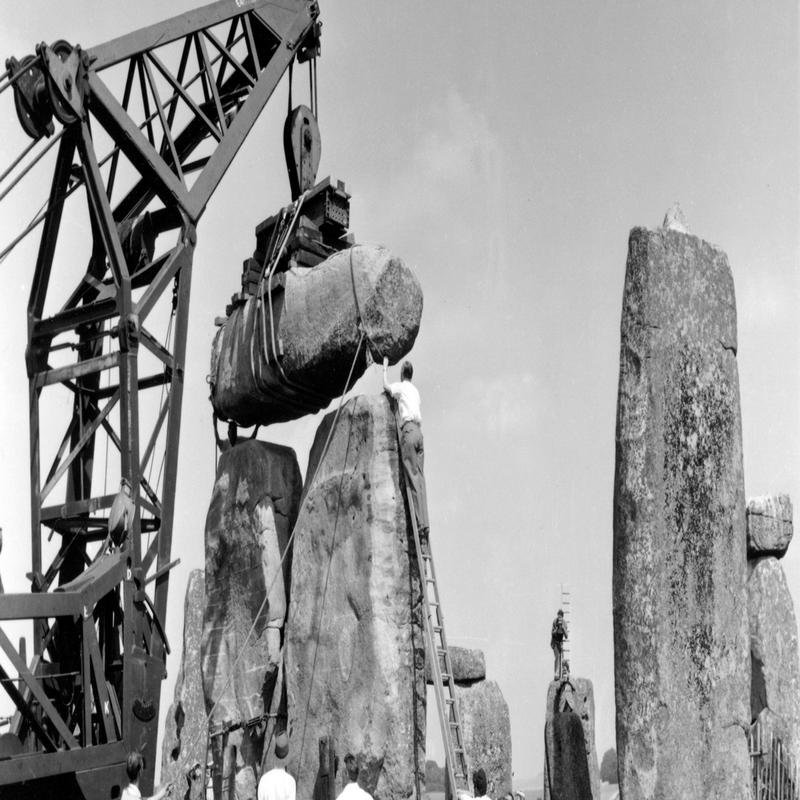 The manipulation of historical narratives: an examination of conspiracy theories. - Image 3