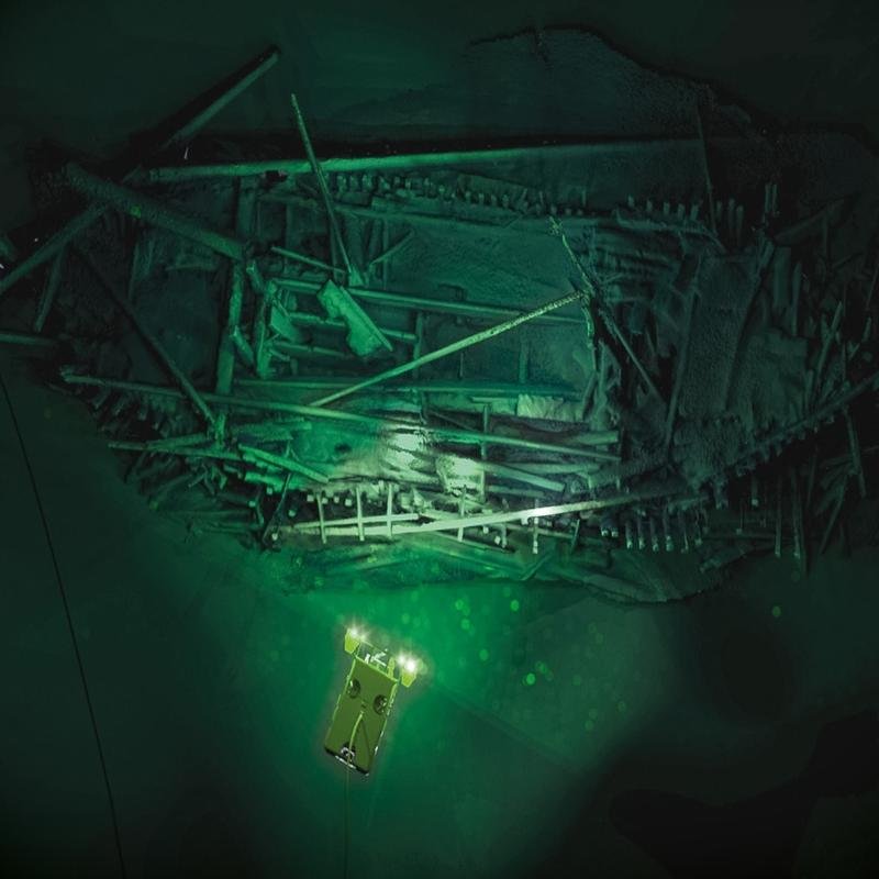 Flight 823 Disaster: Investigating the Black Sea Crash - Image 1