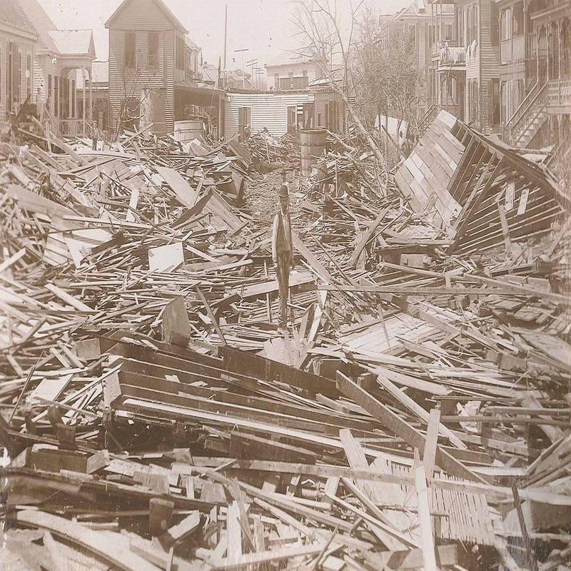 The 1900 Galveston Hurricane: A History of Unprecedented Loss of Life - Image 1