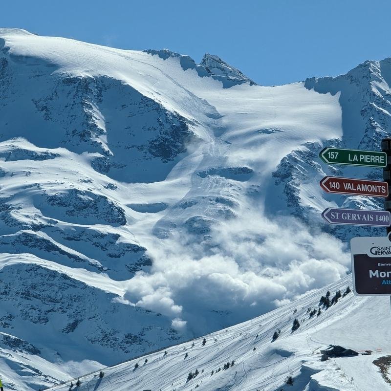 The 1970 Alps Incident: Unveiling the Hidden Truths - Image 1