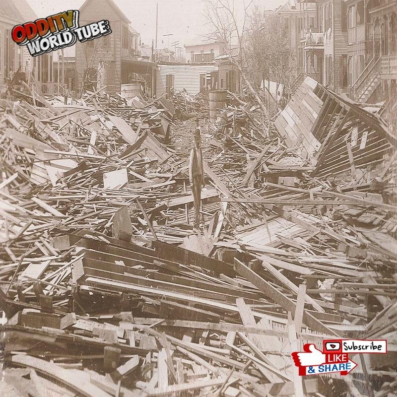 The 1900 Galveston Hurricane: A Catastrophic Event - Image 1