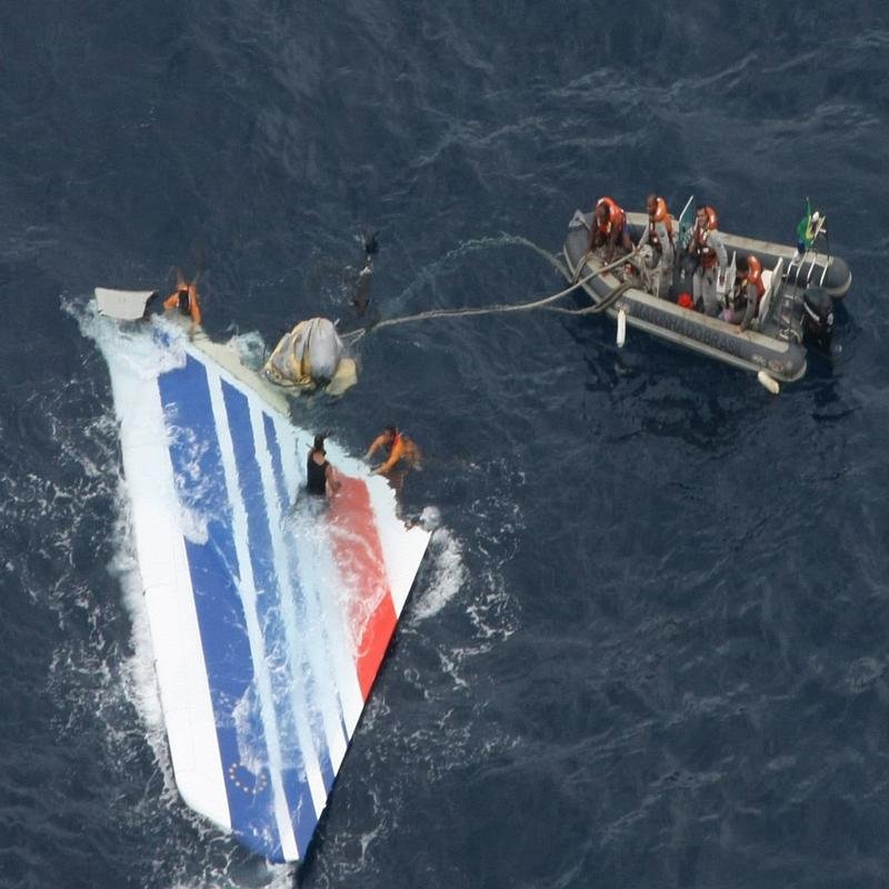 Air France Flight 447 Accident: Uncovering the Atlantic's Secrets - Image 2