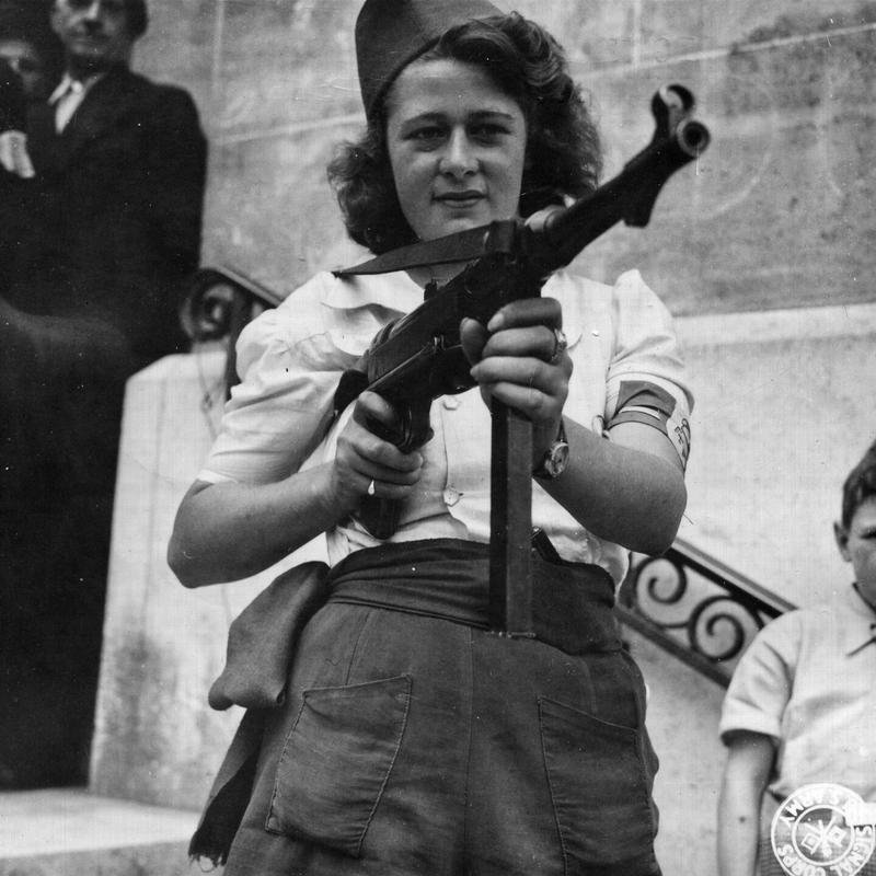 The Blue Line: French Women's Resistance Against the Nazi Occupation. - Image 1