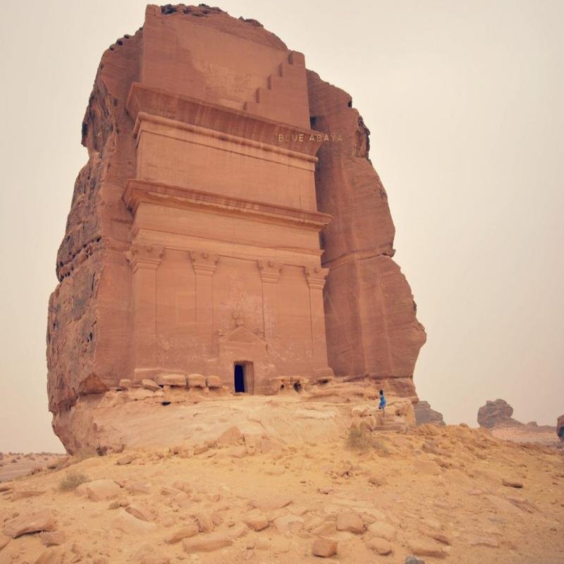 Kaaba's Secret Builders? Giants Before Islam! 🤯 - Image 3